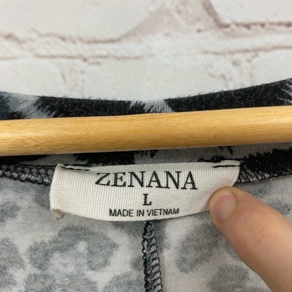 Zenana Tunic Womens Size Large Gray Black Leopard Print Long Sleeves V-Neck - Picture 7 of 9